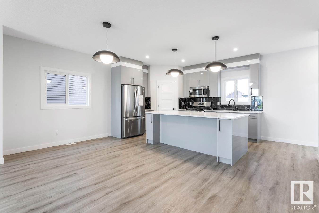 Property at 239 GRIESBACH RD NW image 3