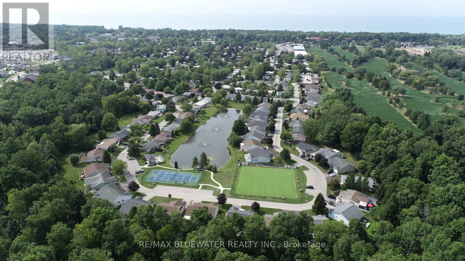 209 Biltmore Drive, South Huron, Ontario  N0M 1T0 - Photo 41 - X12168633
