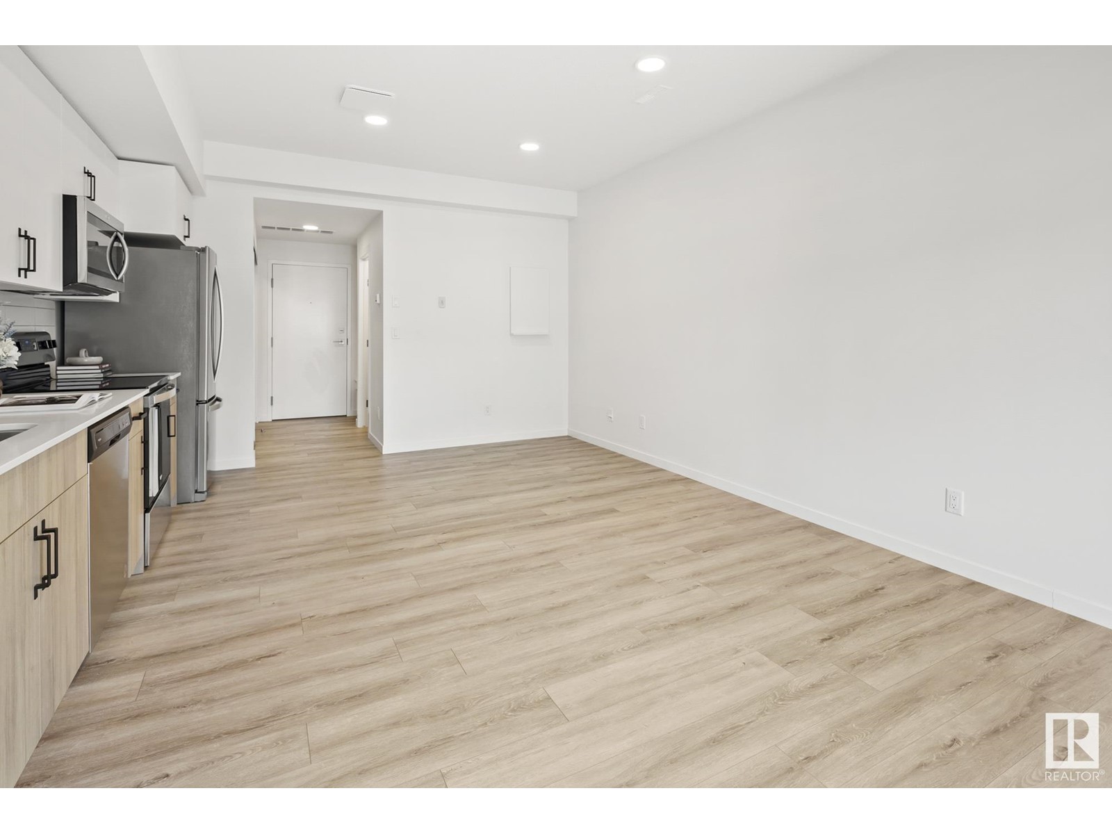 #101 860 Secord Bv Nw, Edmonton, Alberta  T5T 7R9 - Photo 16 - E4438069
