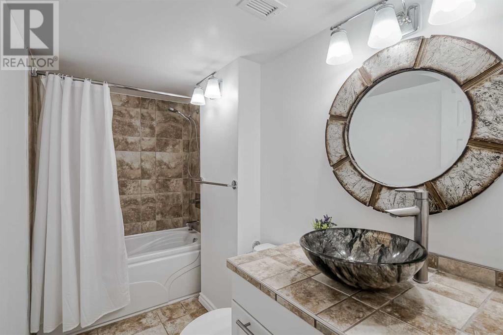101, 1107 15 Avenue Sw, Calgary, Alberta  T2M 0S8 - Photo 3 - A2223211