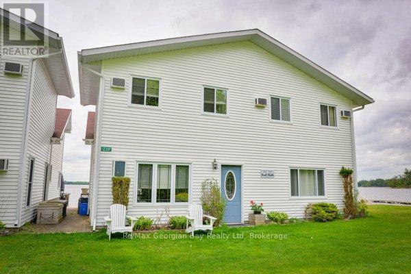 Beach Chalet #3 - 1230 Grandview Lodge Road, Severn, Ontario  P0E 1N0 - Photo 4 - S12167511