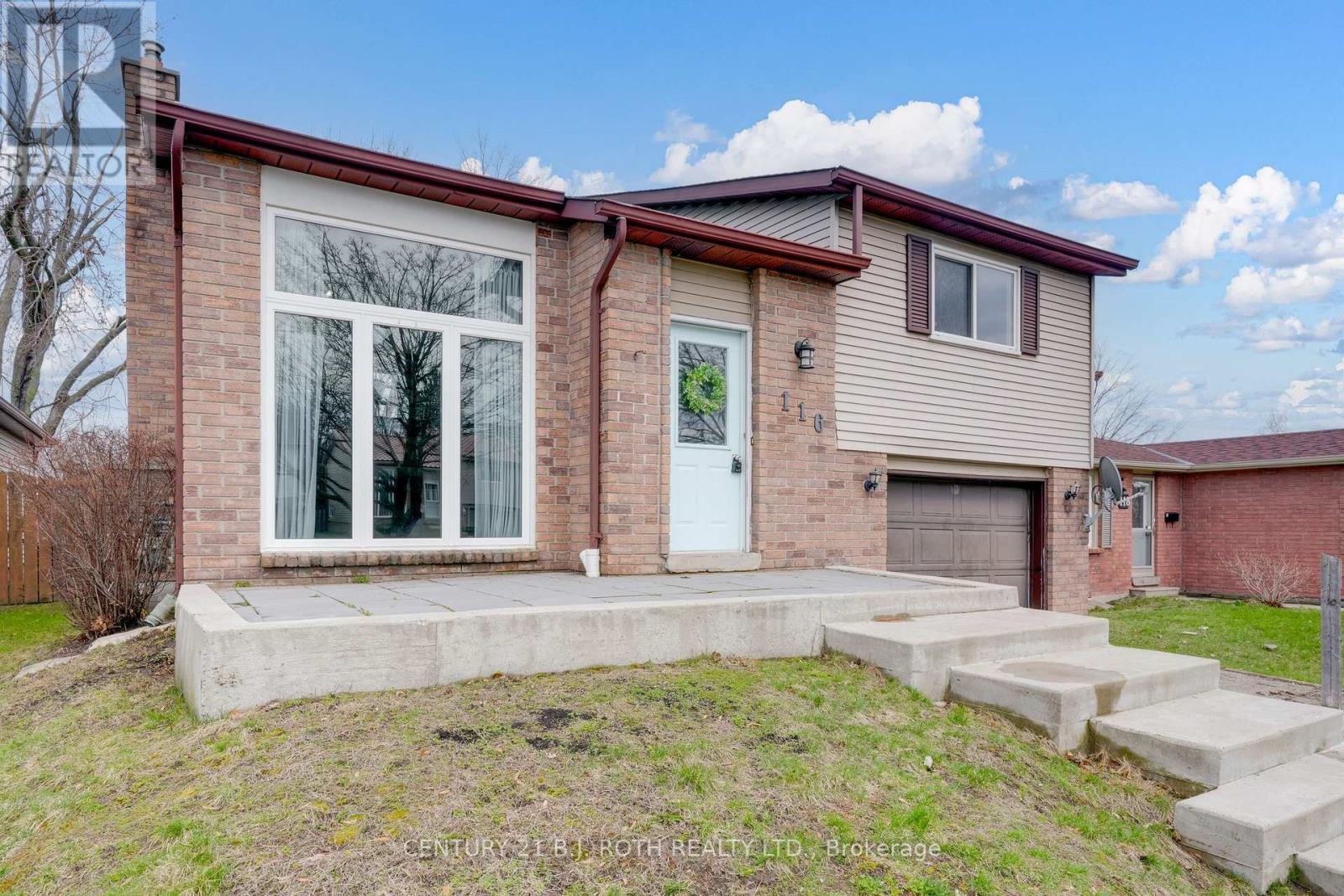 116 SHAKESPEARE CRESCENT, Barrie, Ontario