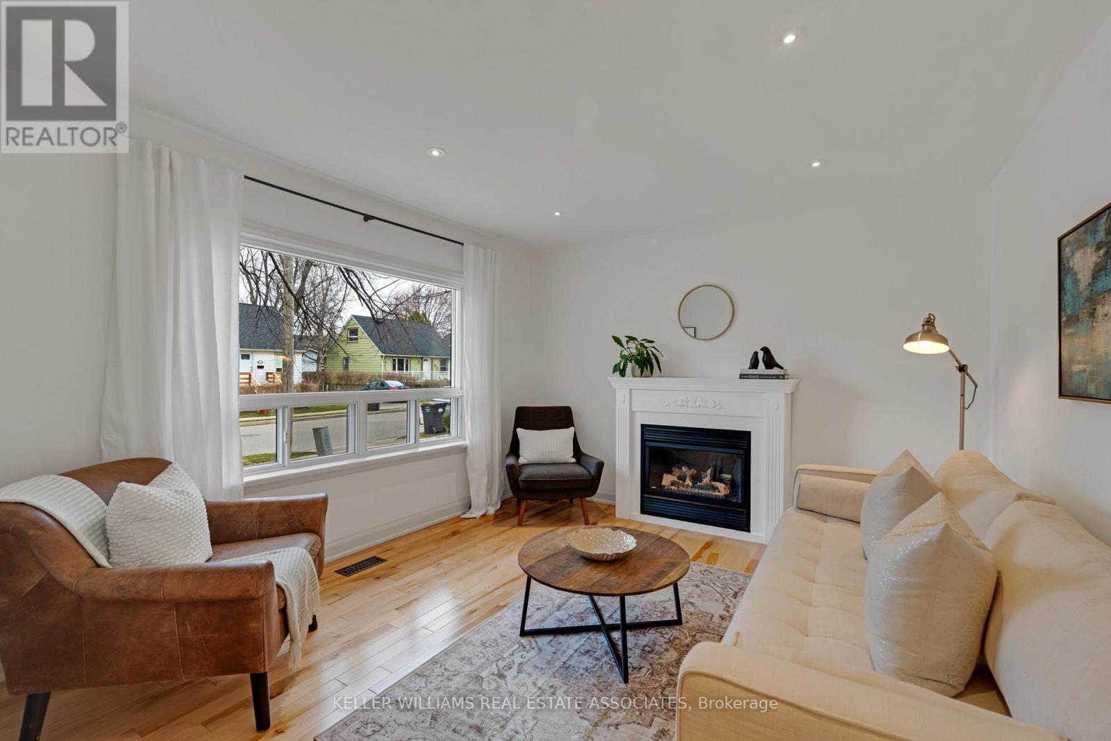 Property at 25 ROGERS ROAD image 4