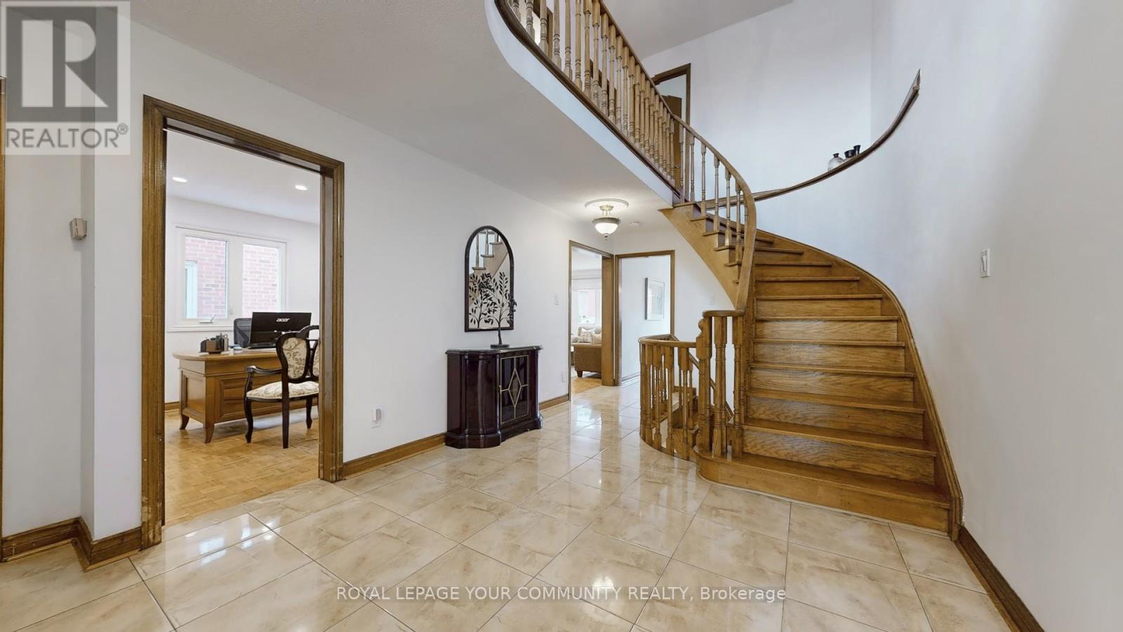 403 Belview Avenue, Vaughan, Ontario  L4L 7T6 - Photo 6 - N12168573