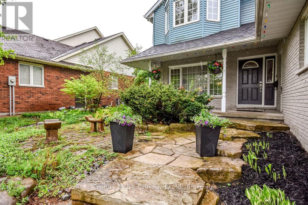 Property at 133 YORK STREET image 2