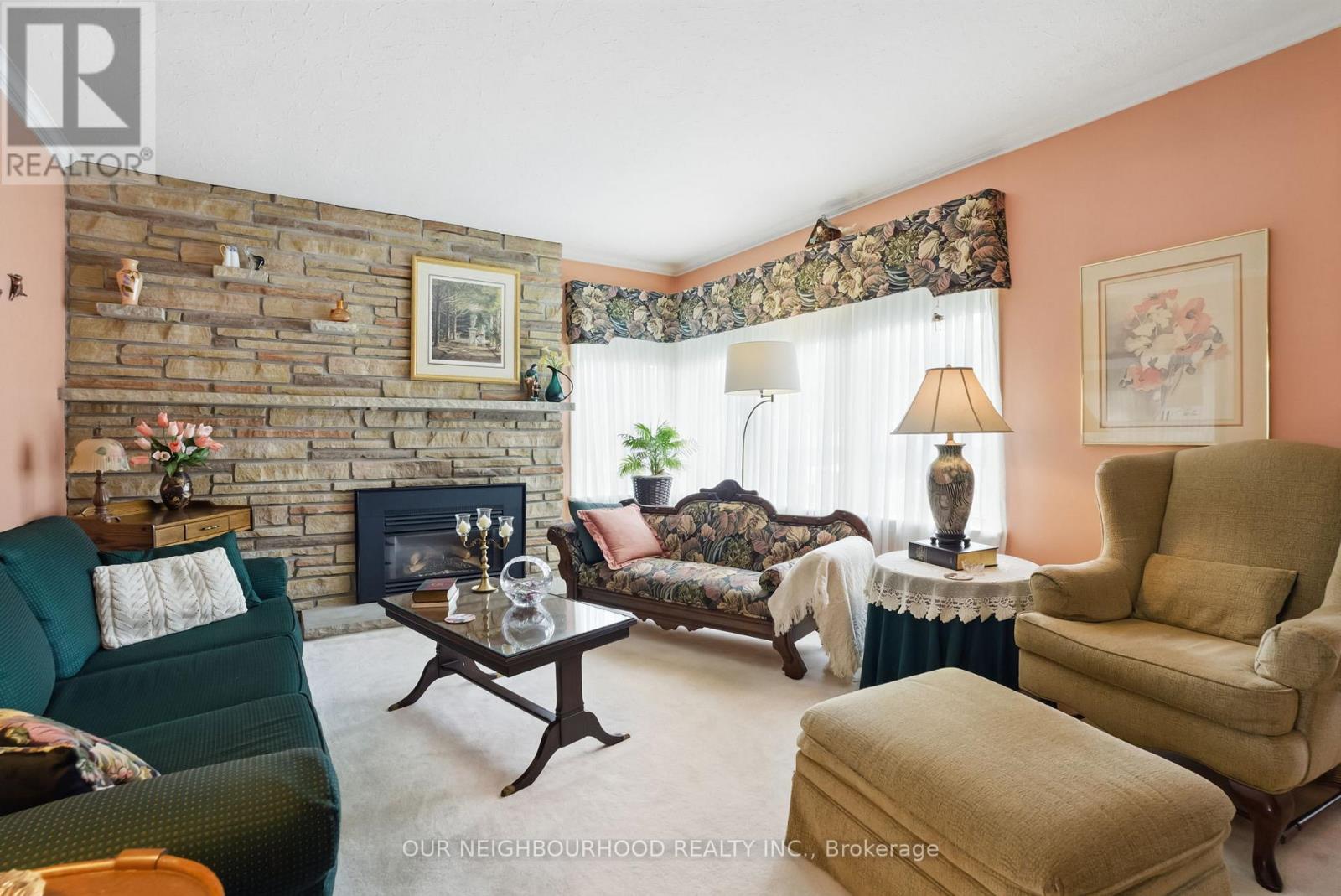 303 Byron Street N, Whitby, Ontario  L1N 4N4 - Photo 4 - E12168663