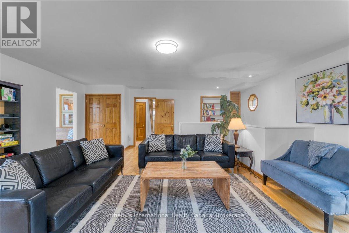 429639 8th Concession B, Grey Highlands, Ontario  N0C 1M0 - Photo 11 - X12168685