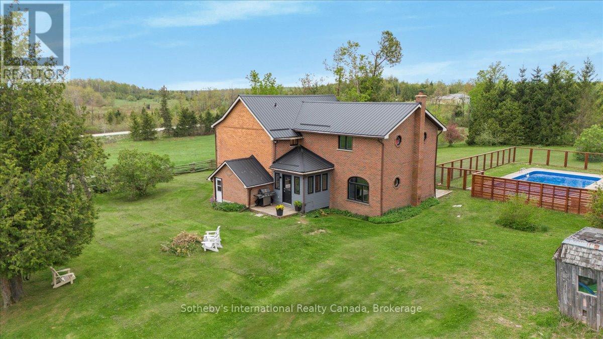 429639 8th Concession B, Grey Highlands, Ontario  N0C 1M0 - Photo 2 - X12168685