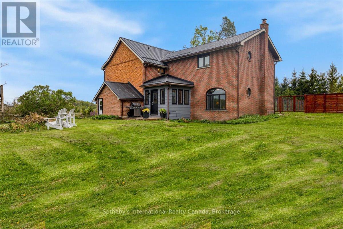 429639 8th Concession B, Grey Highlands, Ontario  N0C 1M0 - Photo 5 - X12168685