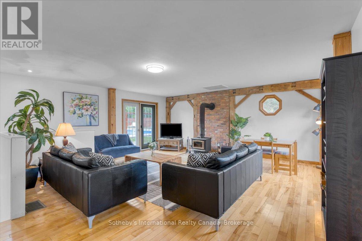 429639 8th Concession B, Grey Highlands, Ontario  N0C 1M0 - Photo 9 - X12168685