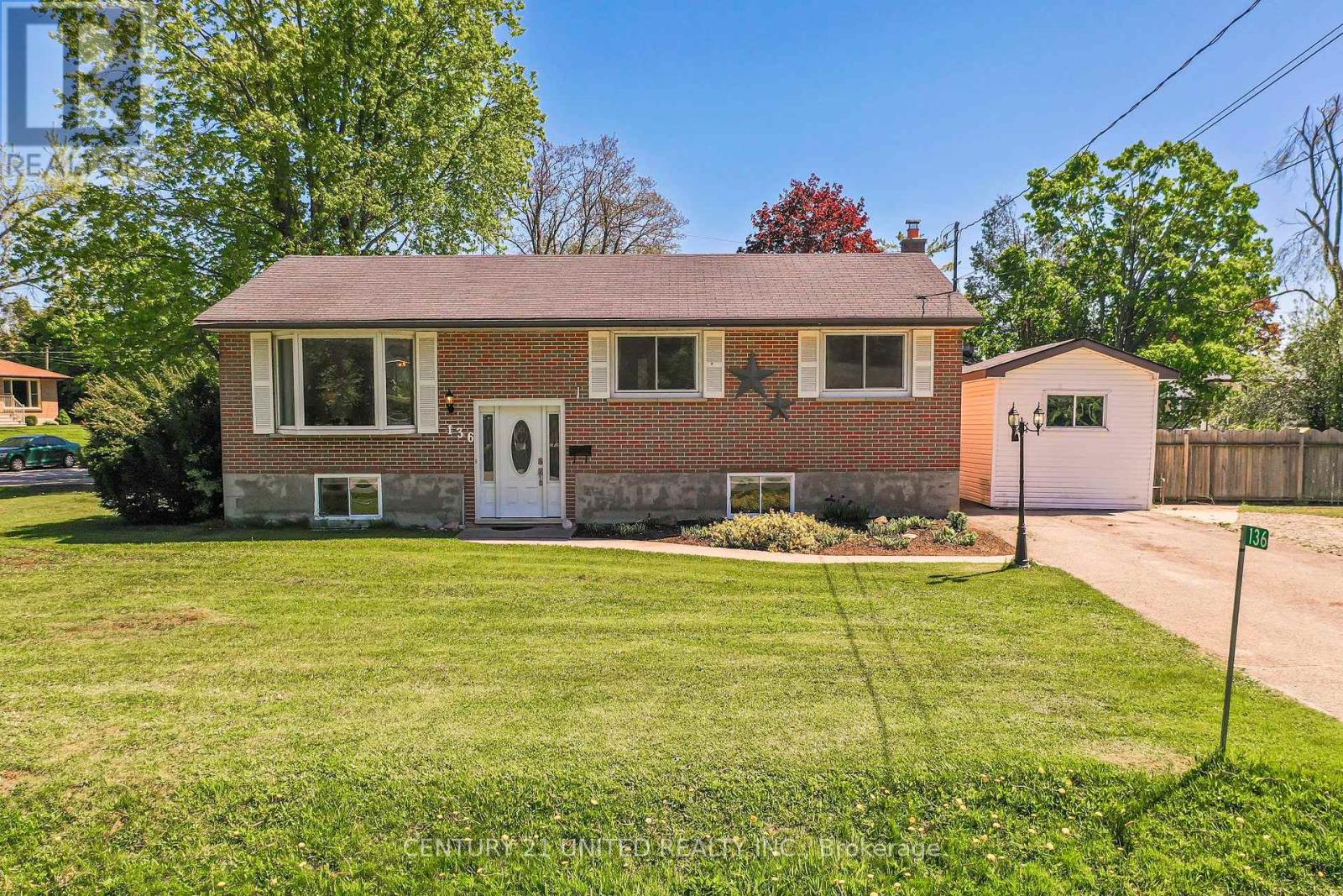 Property at 136 PARKDALE AVENUE image 1