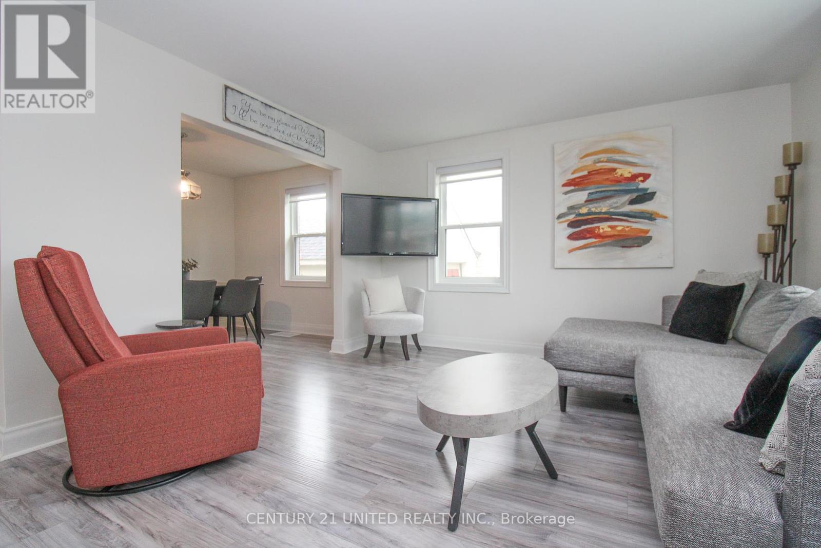 565 Spruce Avenue, Peterborough South, Ontario  K9J 5A4 - Photo 18 - X12168783