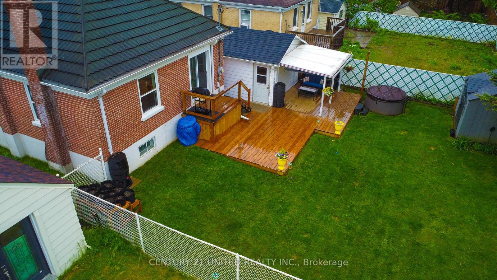 565 Spruce Avenue, Peterborough South, Ontario  K9J 5A4 - Photo 6 - X12168783