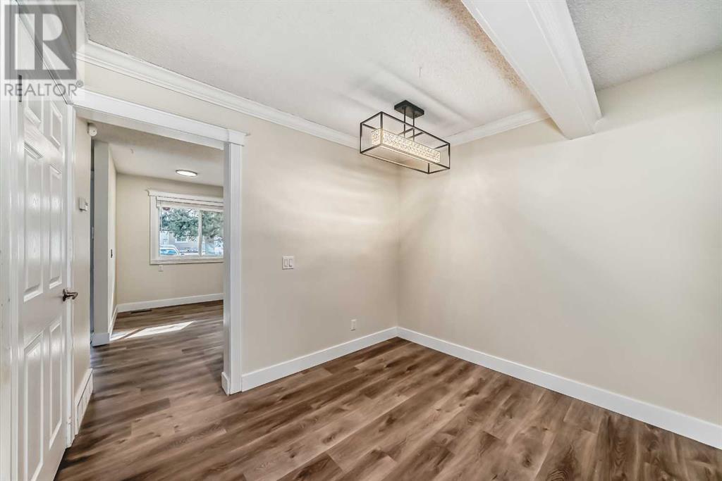 312 Georgian Villas Ne, Calgary, Alberta  T2A 7E2 - Photo 8 - A2204476