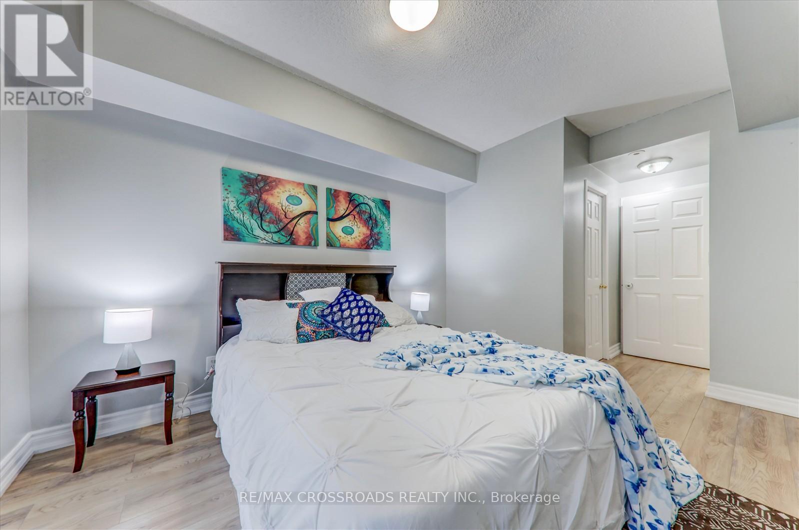 1019 - 3047 Finch Avenue W, Toronto, Ontario  M9M 0A5 - Photo 18 - W12168505