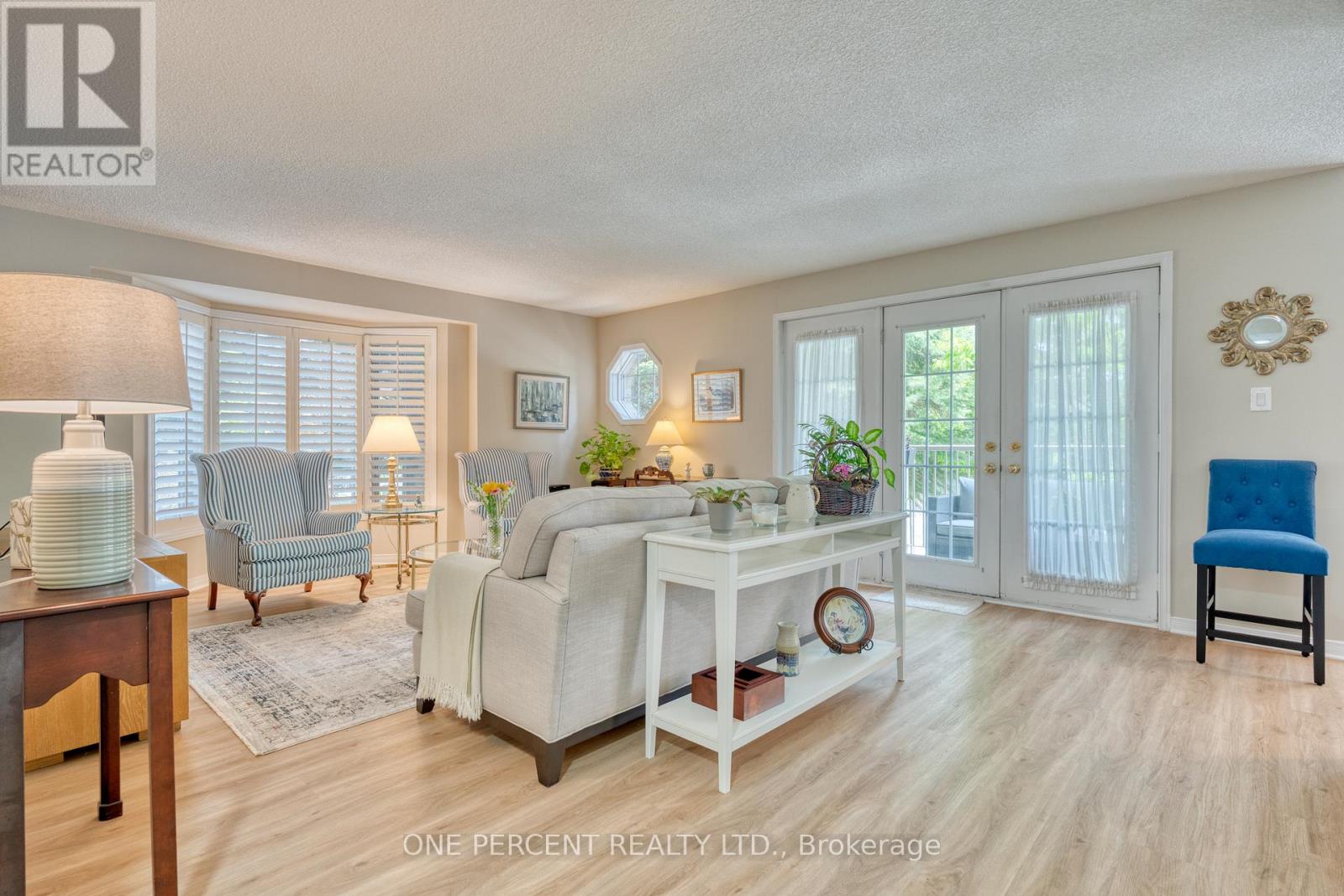C108 - 216 Plains Road, Burlington, Ontario  L7T 4L1 - Photo 10 - W12168567