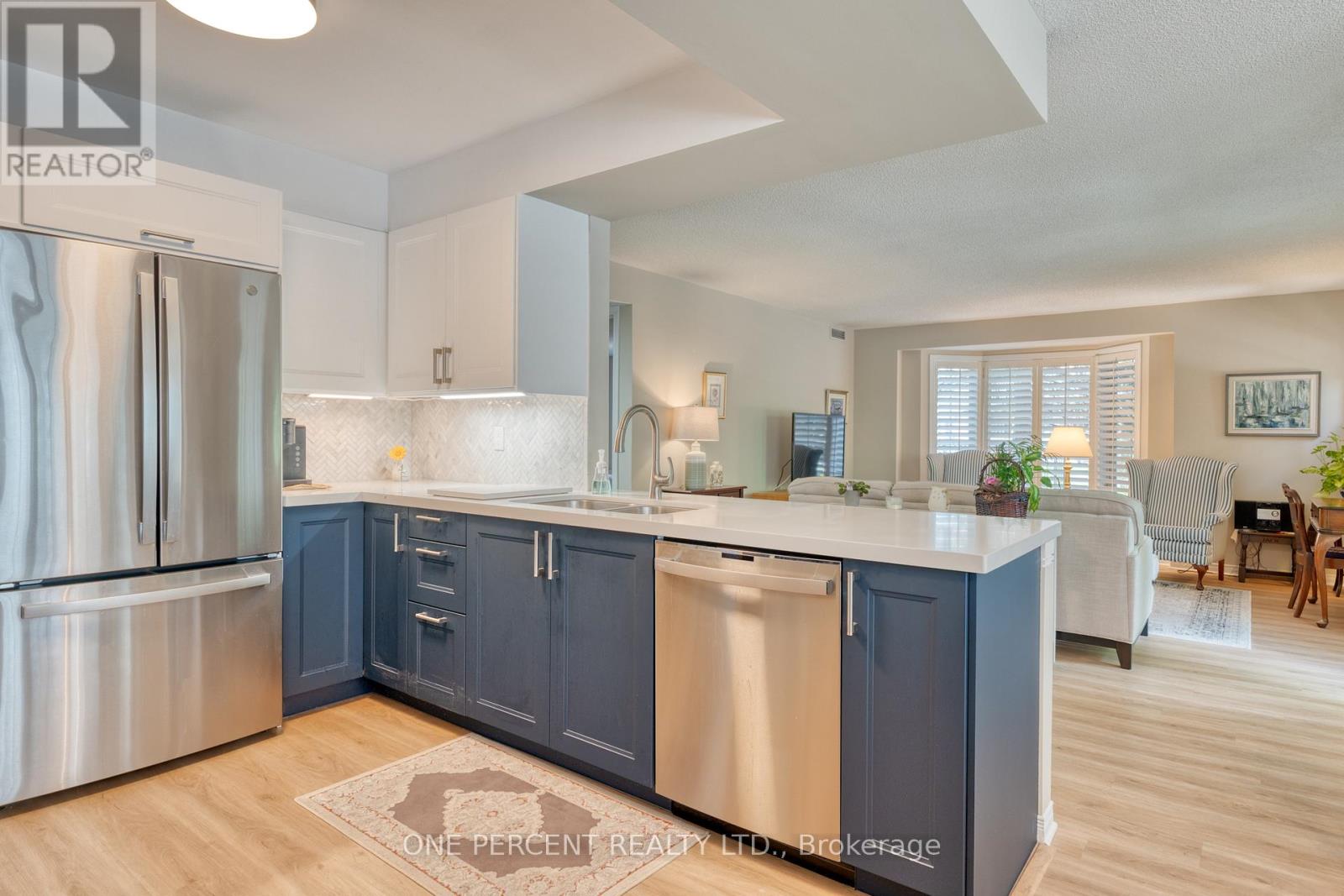 C108 - 216 Plains Road, Burlington, Ontario  L7T 4L1 - Photo 5 - W12168567