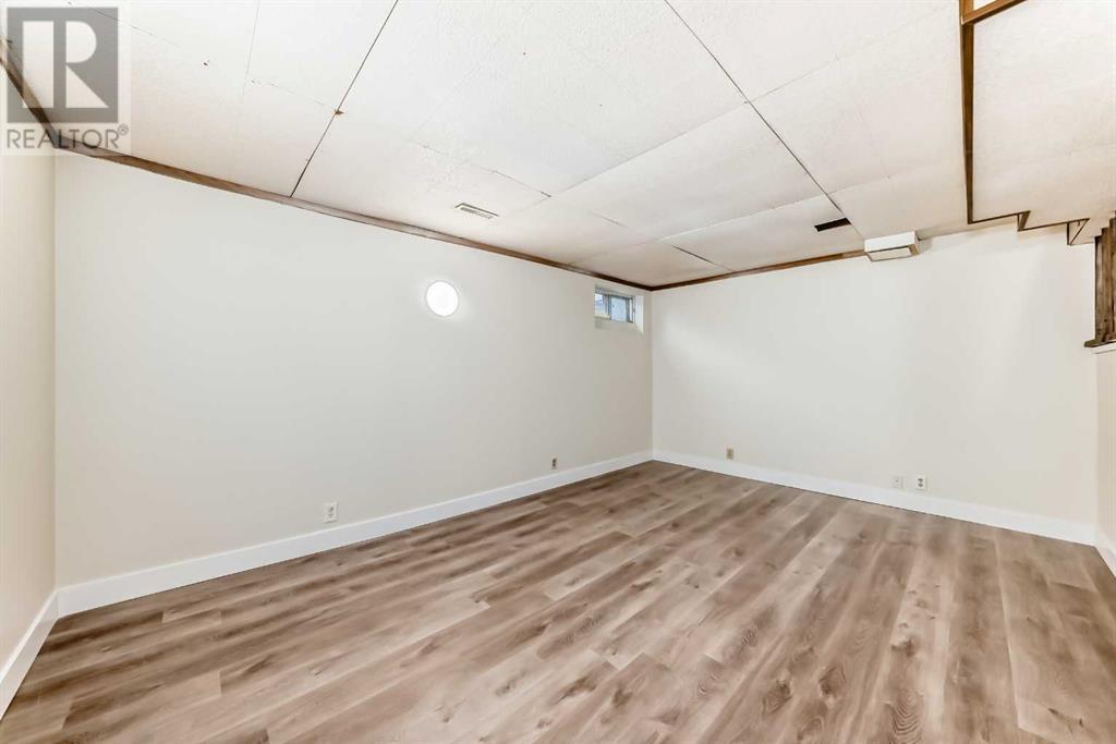 312 Georgian Villas Ne, Calgary, Alberta  T2A 7E2 - Photo 33 - A2204476
