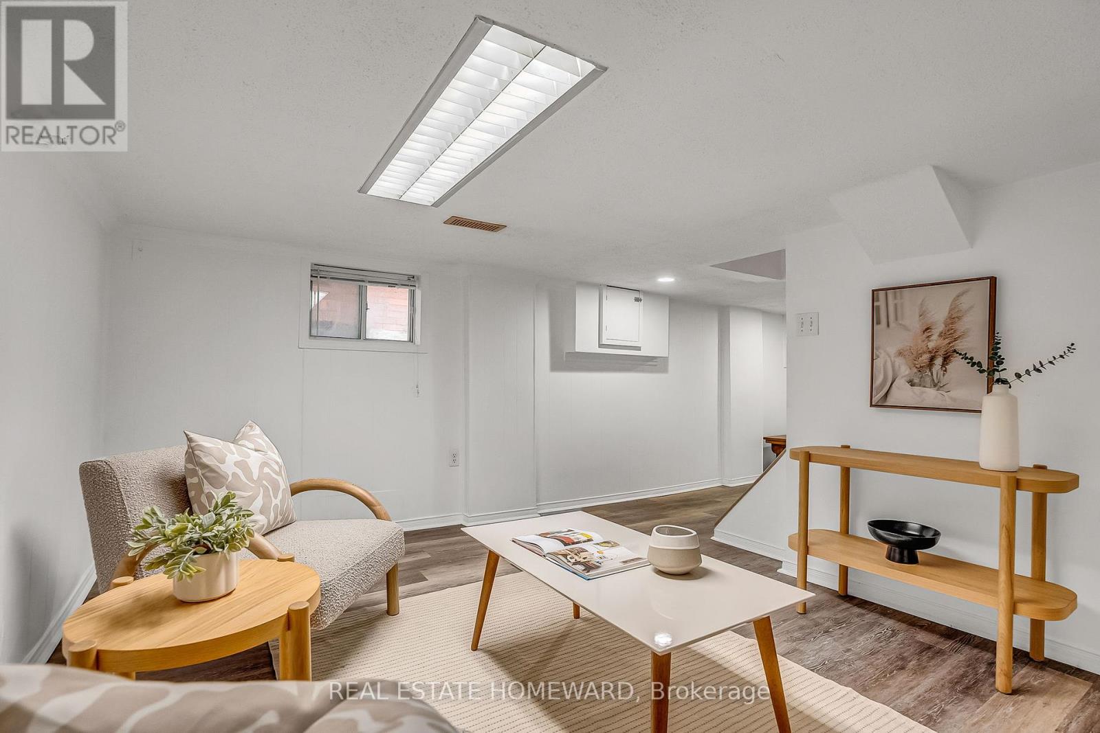 24 Norval Street, Toronto, Ontario  M6N 3Z2 - Photo 13 - W12168586