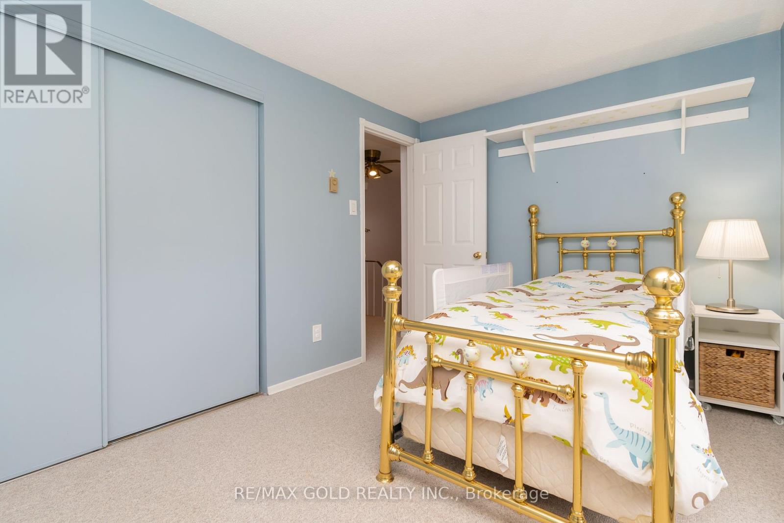 16 Gatsby Square, Brampton, Ontario  L6S 2H4 - Photo 24 - W12168609