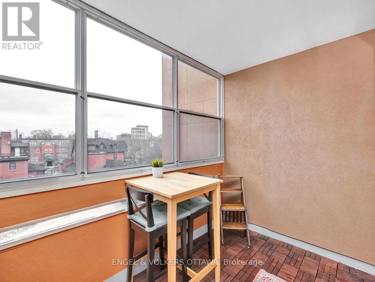 406 - 373 Laurier Avenue E, Ottawa, Ontario  K1N 8X6 - Photo 14 - X12168712