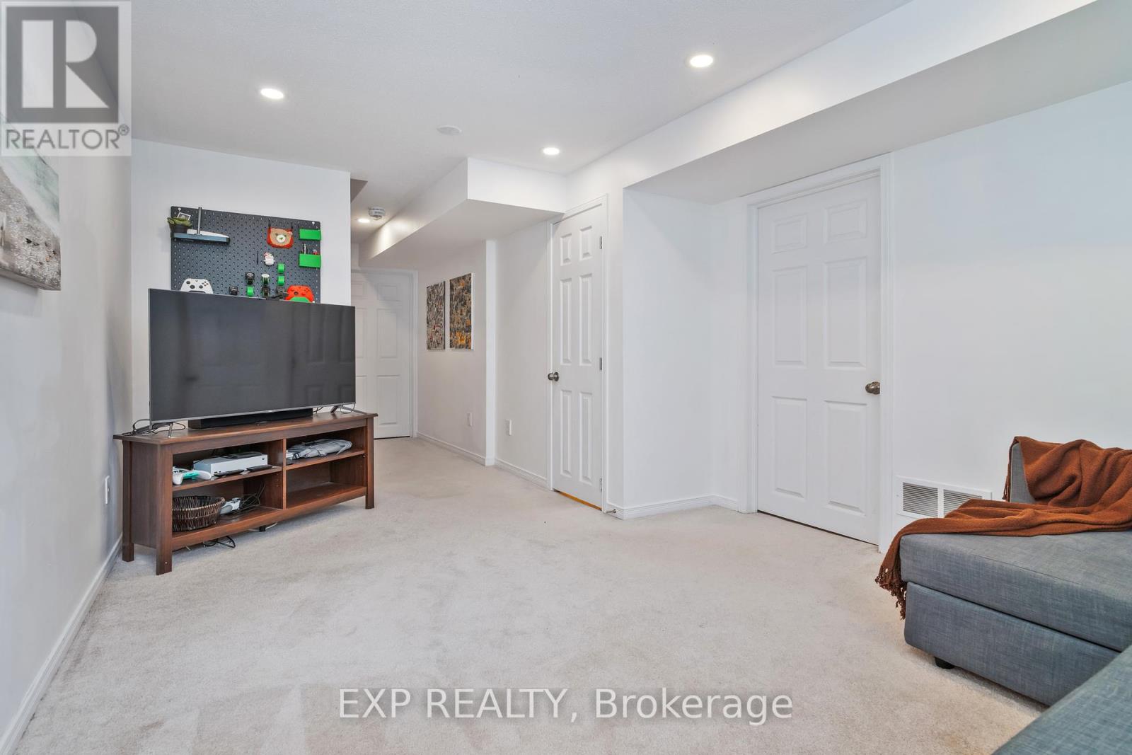 134 Camden Private, Ottawa, Ontario  K2J 6H9 - Photo 28 - X12168741