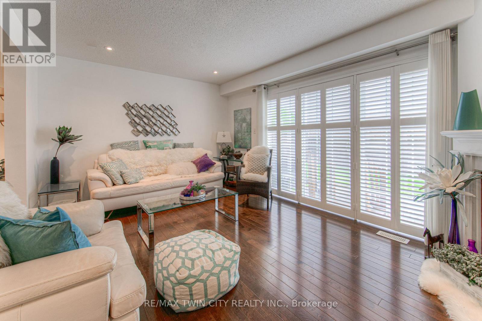 513 Beaumont Crescent, Kitchener, Ontario  N2A 0A8 - Photo 16 - X12168504
