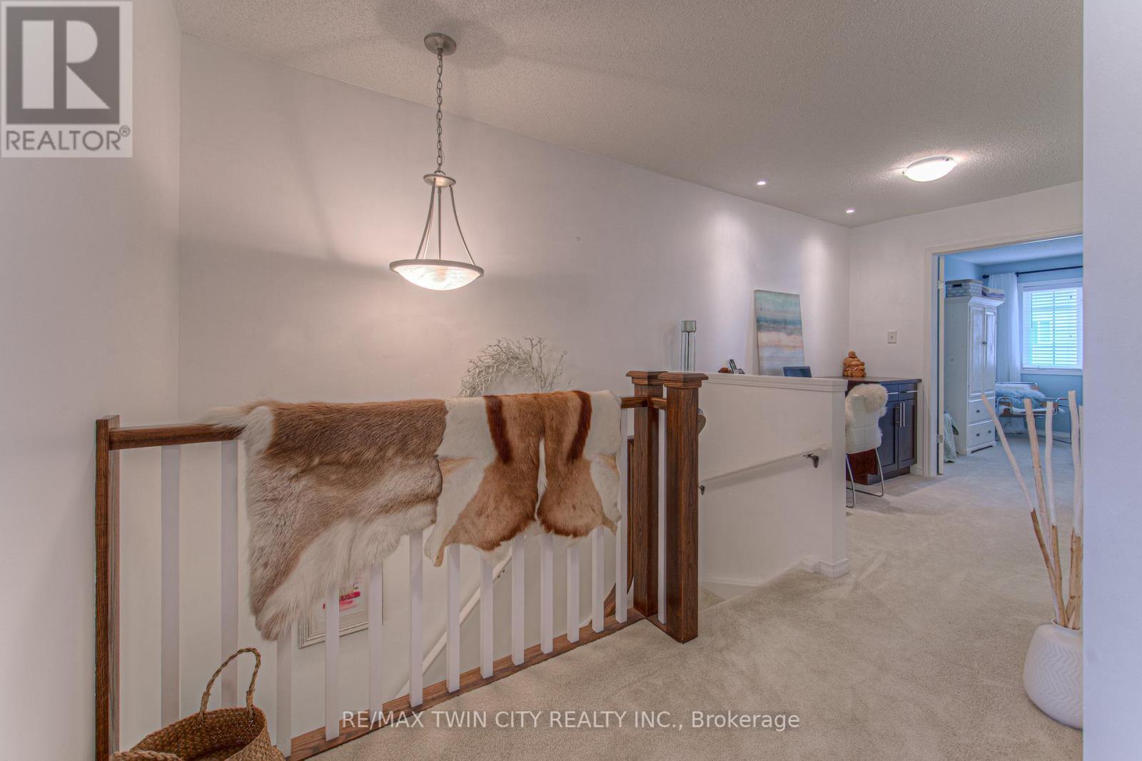 513 Beaumont Crescent, Kitchener, Ontario  N2A 0A8 - Photo 20 - X12168504