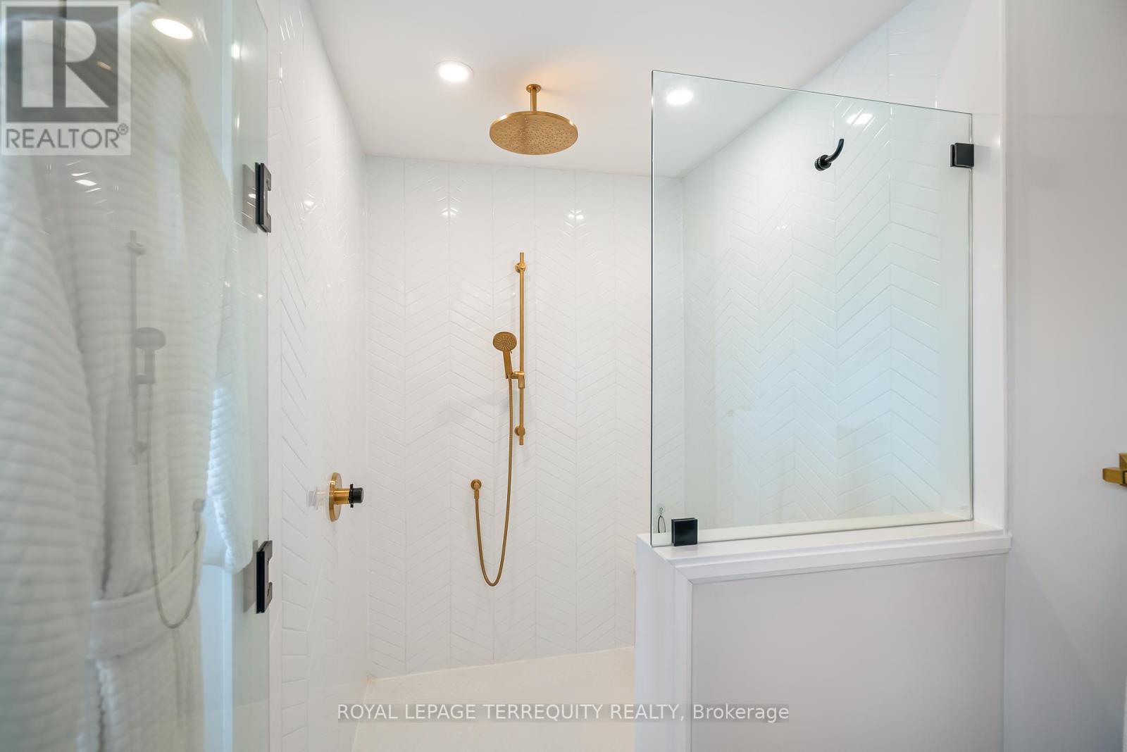 1a Bayberry Lane, Niagara-On-The-Lake, Ontario  L0S 1J0 - Photo 22 - X12168520