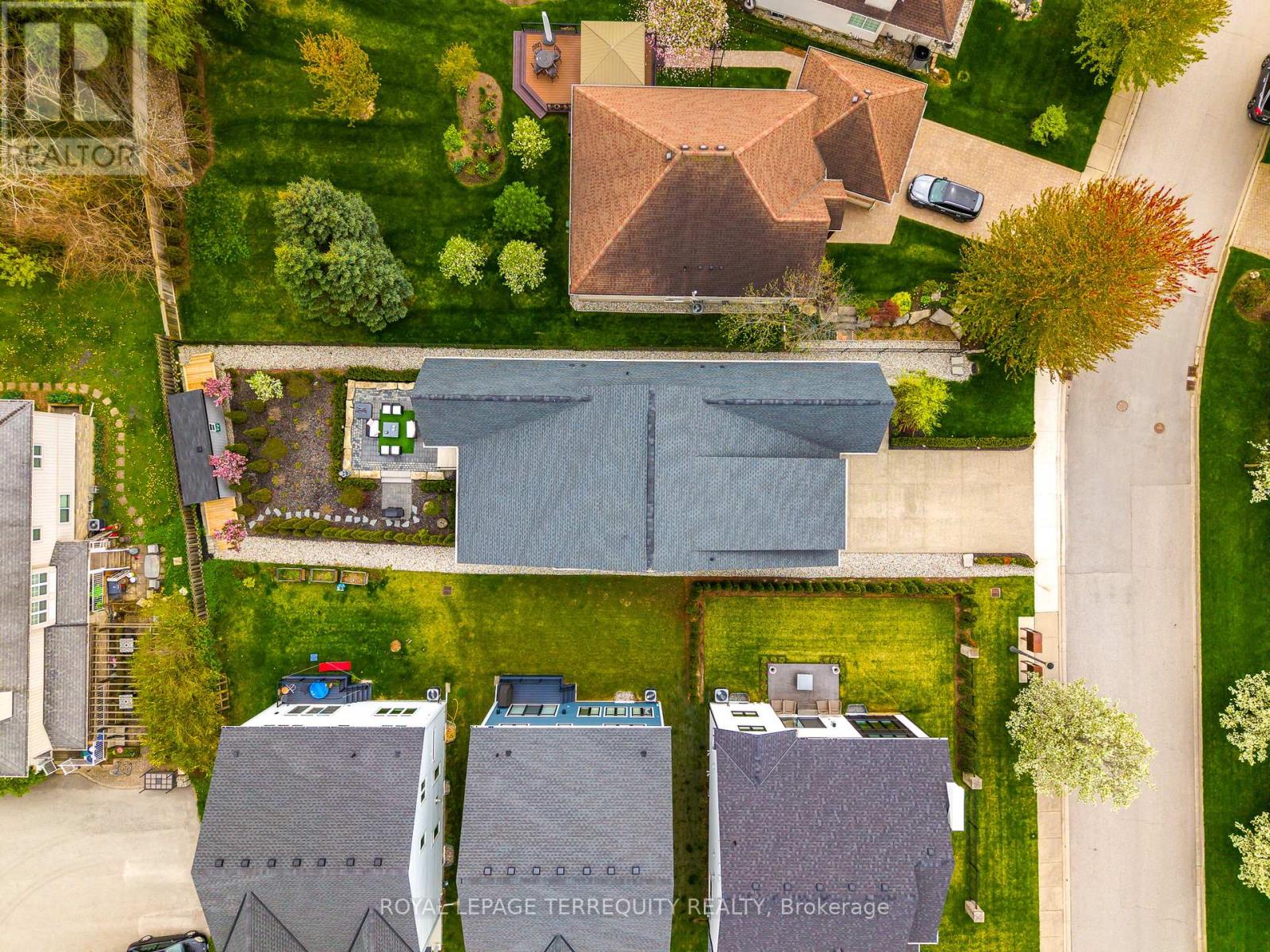 1a Bayberry Lane, Niagara-On-The-Lake, Ontario  L0S 1J0 - Photo 44 - X12168520