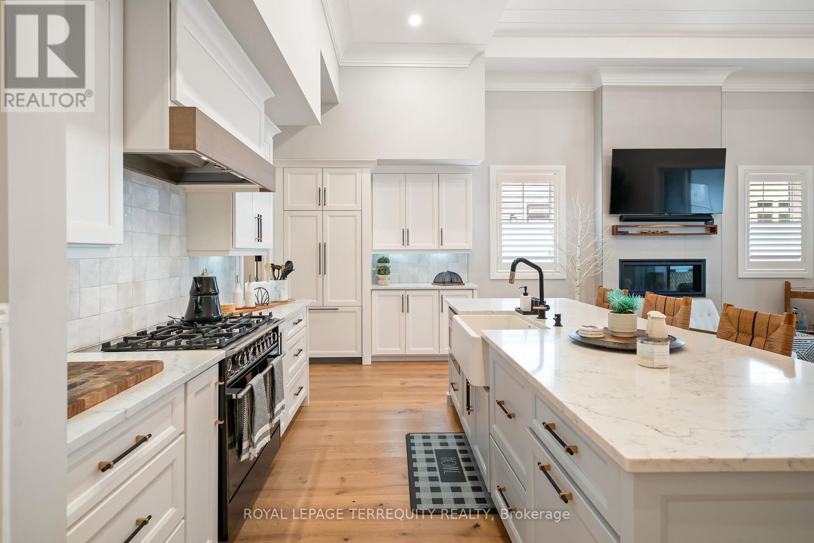 1a Bayberry Lane, Niagara-On-The-Lake, Ontario  L0S 1J0 - Photo 6 - X12168520