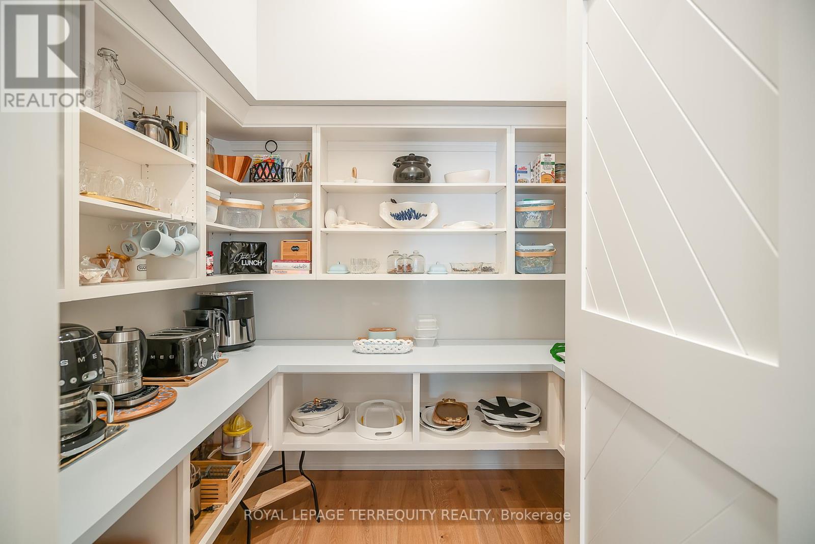 1a Bayberry Lane, Niagara-On-The-Lake, Ontario  L0S 1J0 - Photo 8 - X12168520