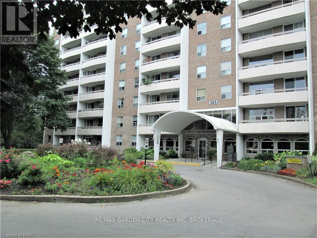 104 - 365 Geneva Street, St. Catharines, Ontario  L2N 5S7 - Photo 2 - X12086807