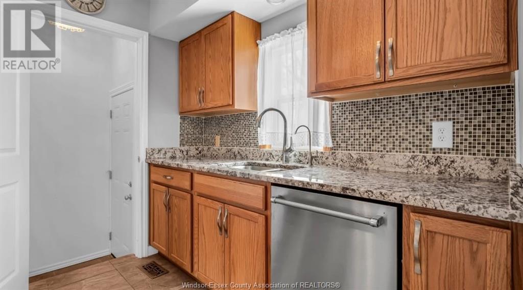 562 Westchester Drive Unit# Main, Windsor, Ontario  N8S 3Y5 - Photo 13 - 25012904