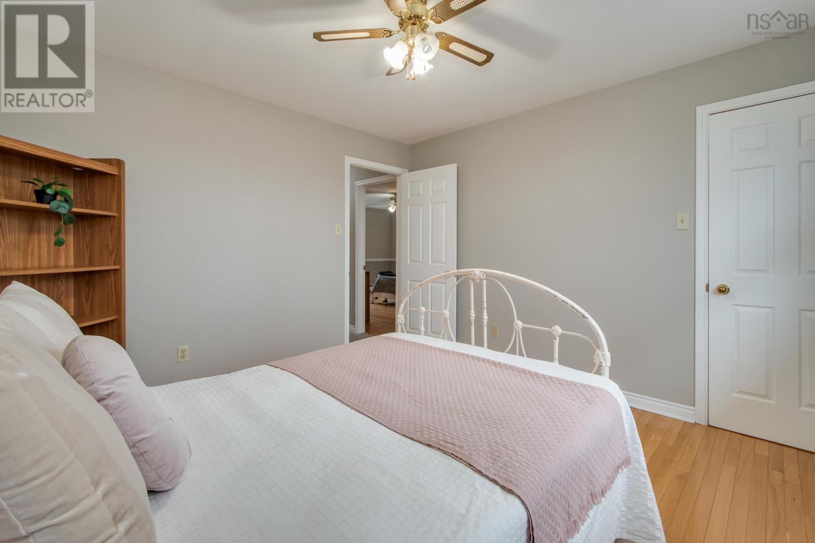 90 Riverview Crescent, Bedford, Nova Scotia  B4A 2X4 - Photo 32 - 202511880
