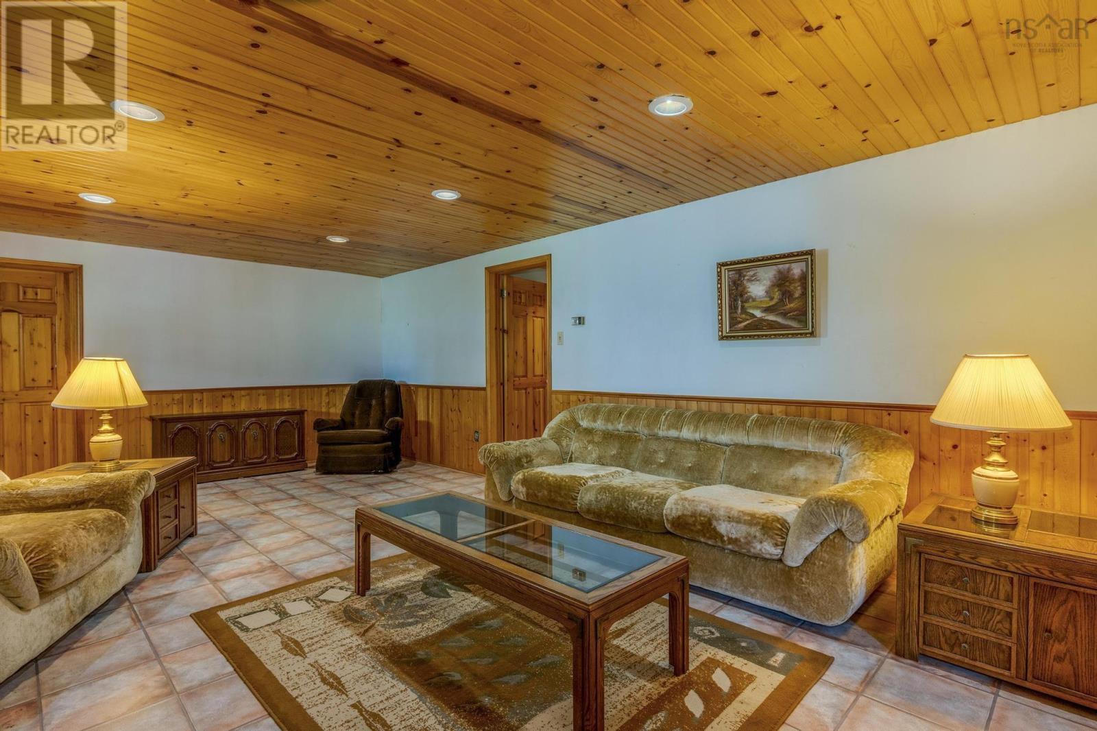 90 Riverview Crescent, Bedford, Nova Scotia  B4A 2X4 - Photo 38 - 202511880