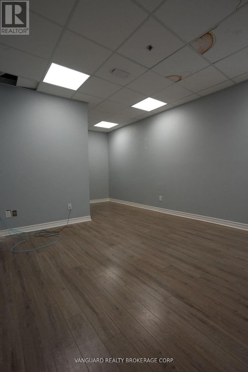 13 - 410 Chrislea Road, Vaughan, Ontario  L4L 8B5 - Photo 16 - N12168746