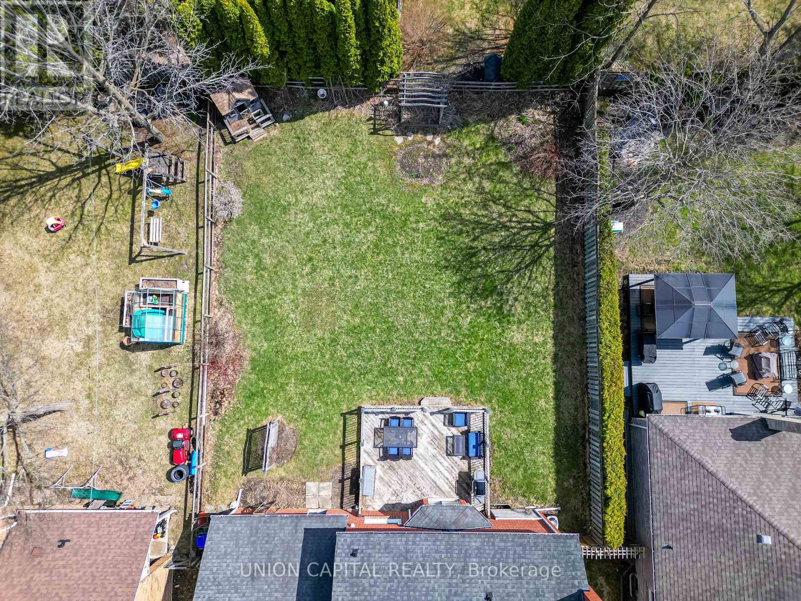 37 Carmody Lane, Uxbridge, Ontario  L9P 1A5 - Photo 32 - N12168785