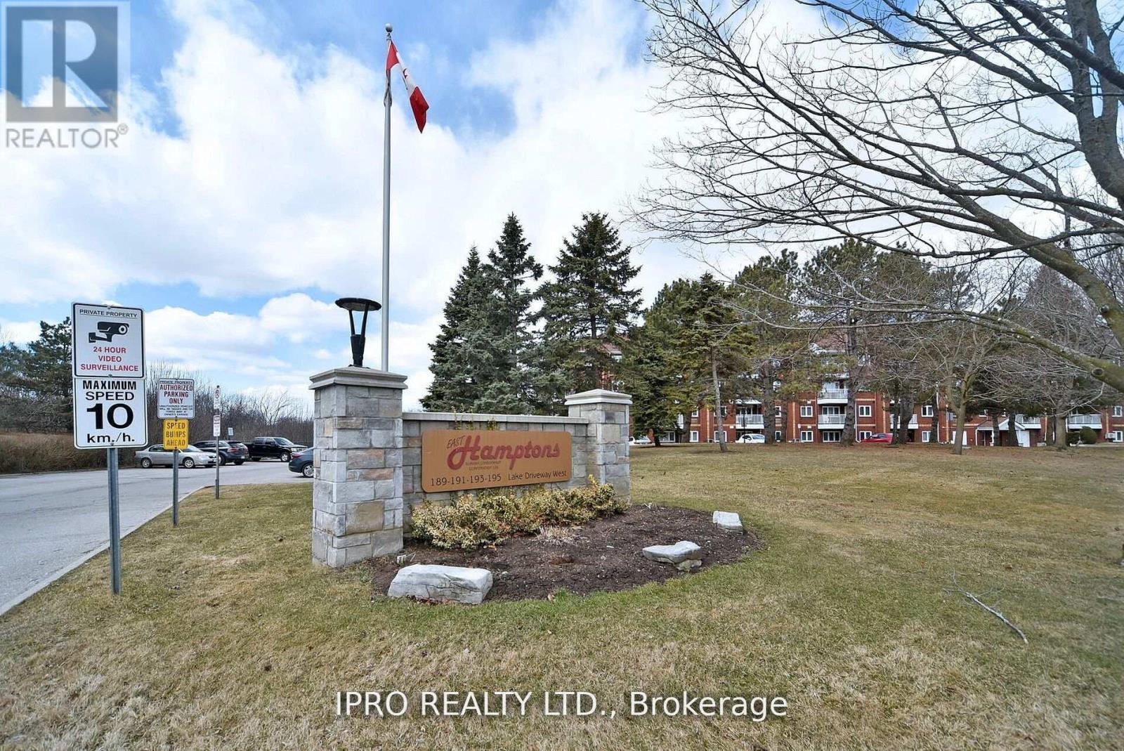 102 - 195 LAKE DRIVEWAY DRIVE W, Ajax, Ontario