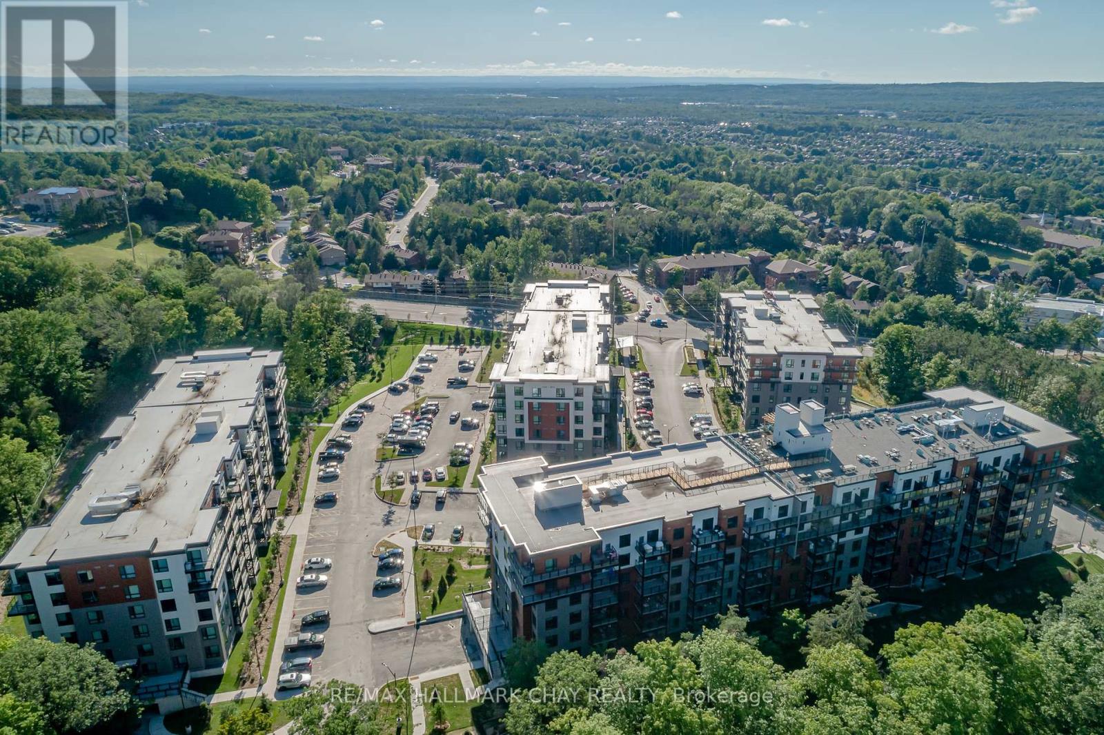 101 - 304 Essa Road, Barrie, Ontario  L9J 0H4 - Photo 45 - S12168662