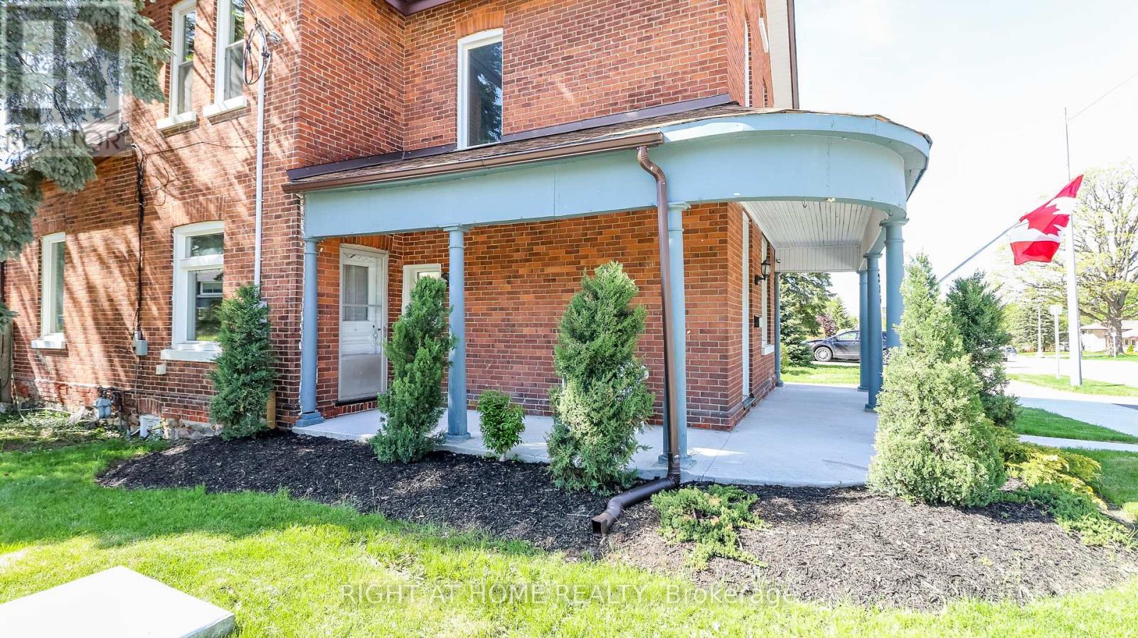 Property at 286 DUCKWORTH STREET image 4