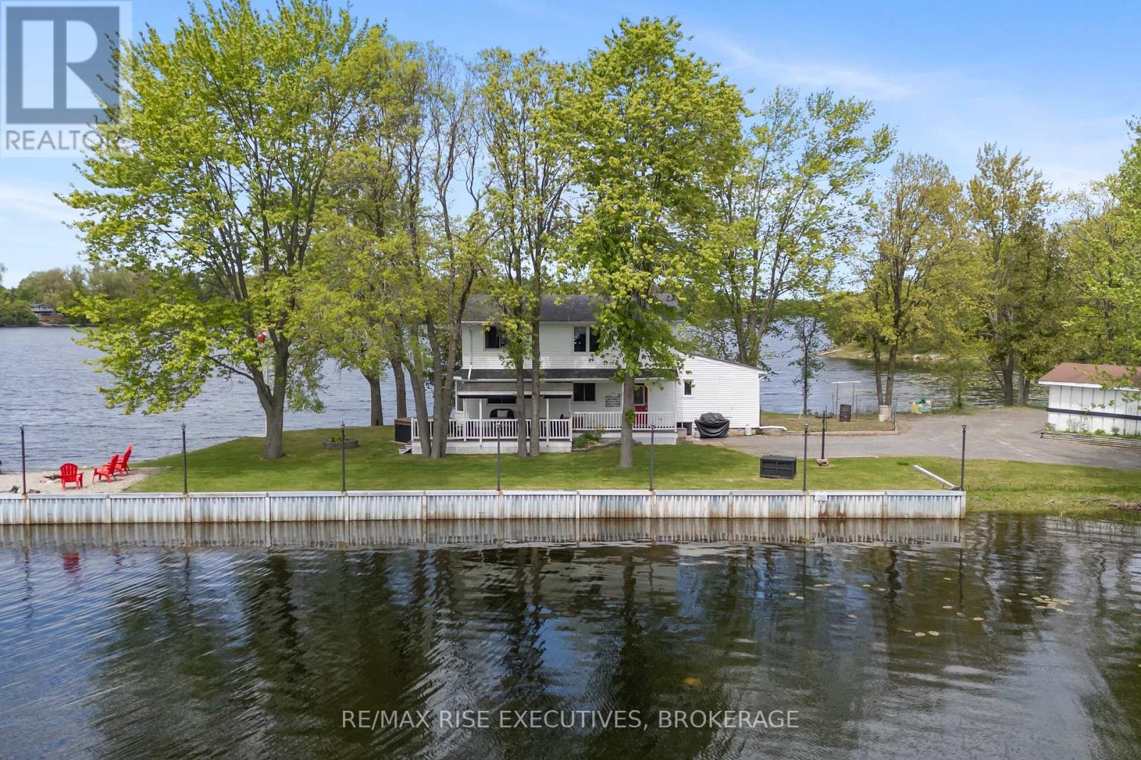 1043 MORNING GLORY LANE, frontenac (frontenac south), Ontario