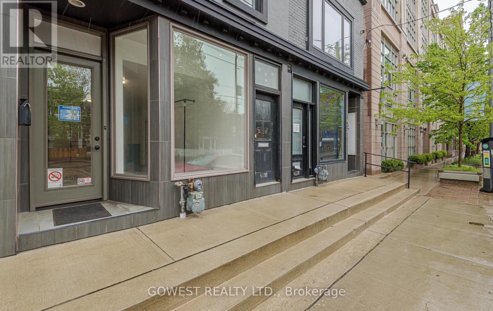 Property at 459 RONCESVALLES AVENUE image 3
