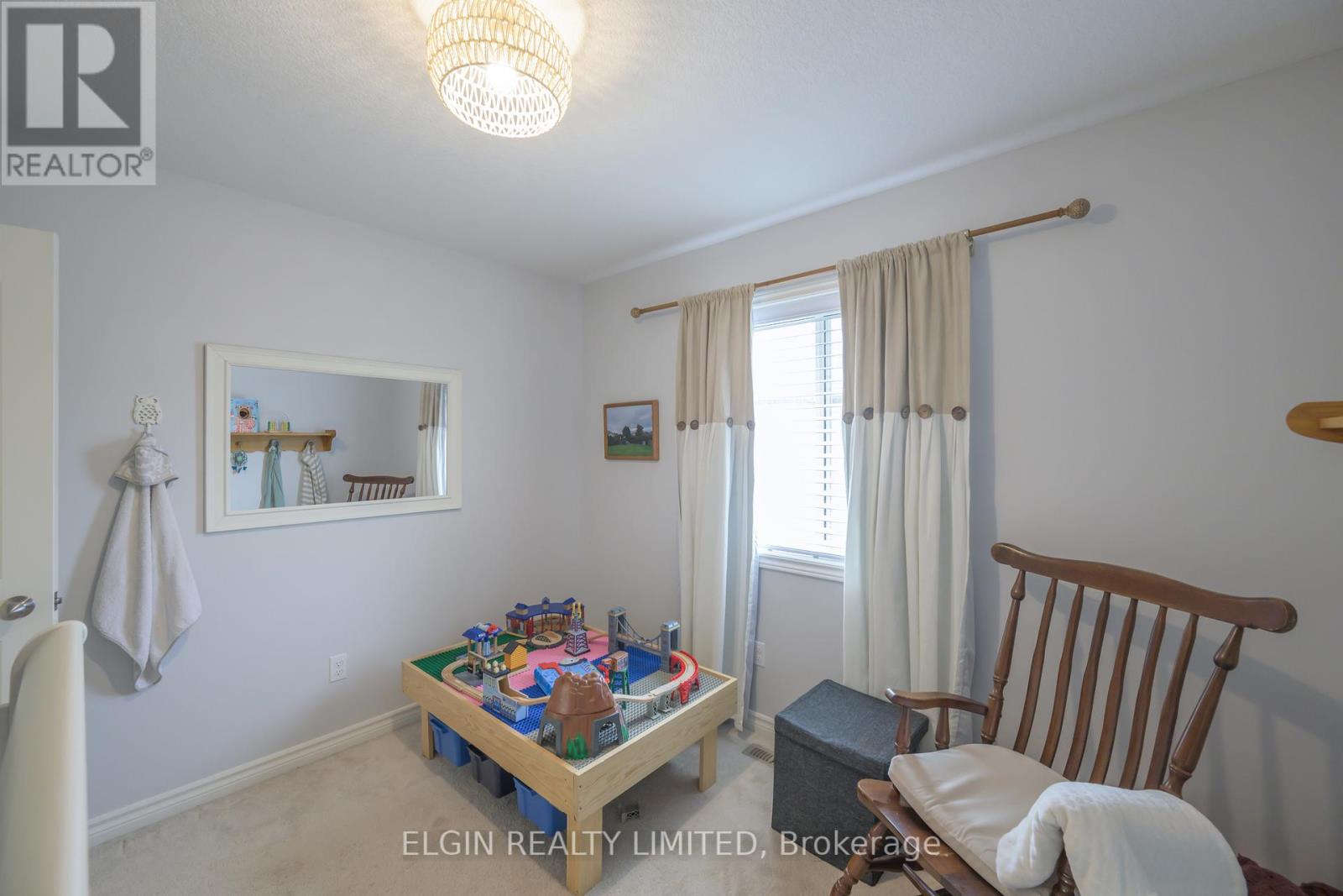 29 Bridle Path Street, St. Thomas, Ontario  N5R 0B4 - Photo 39 - X12168854