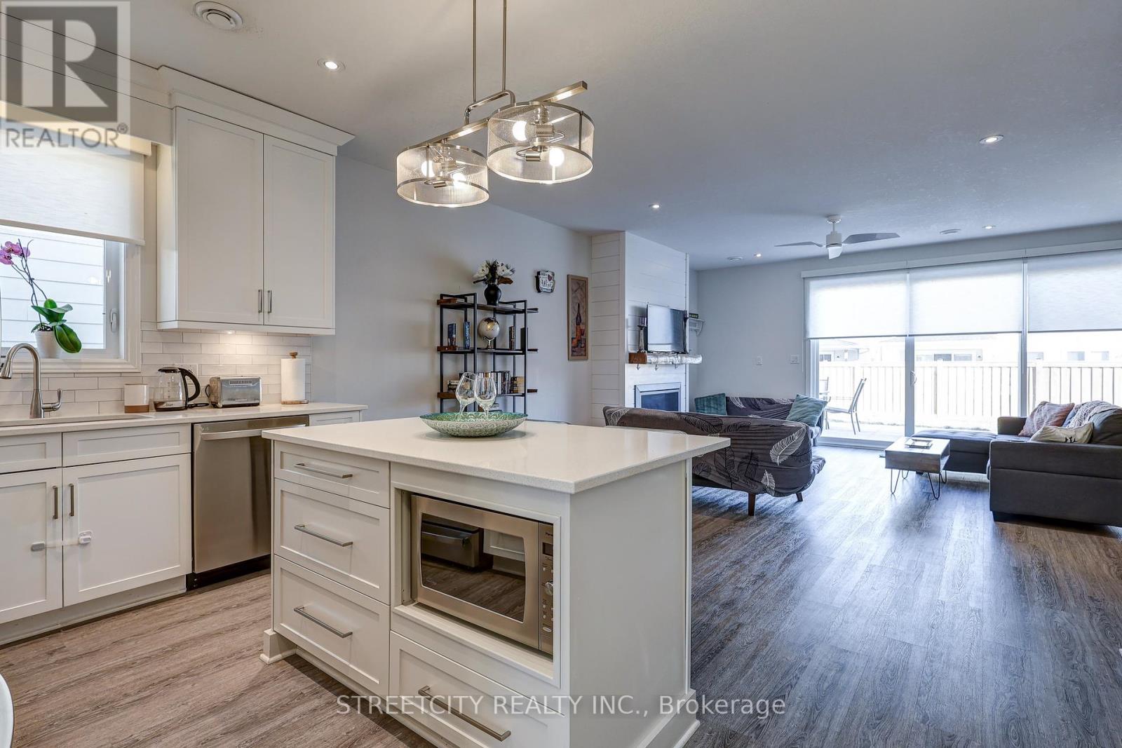 437 George Street, Central Elgin, Ontario  N5L 0B1 - Photo 8 - X12168857