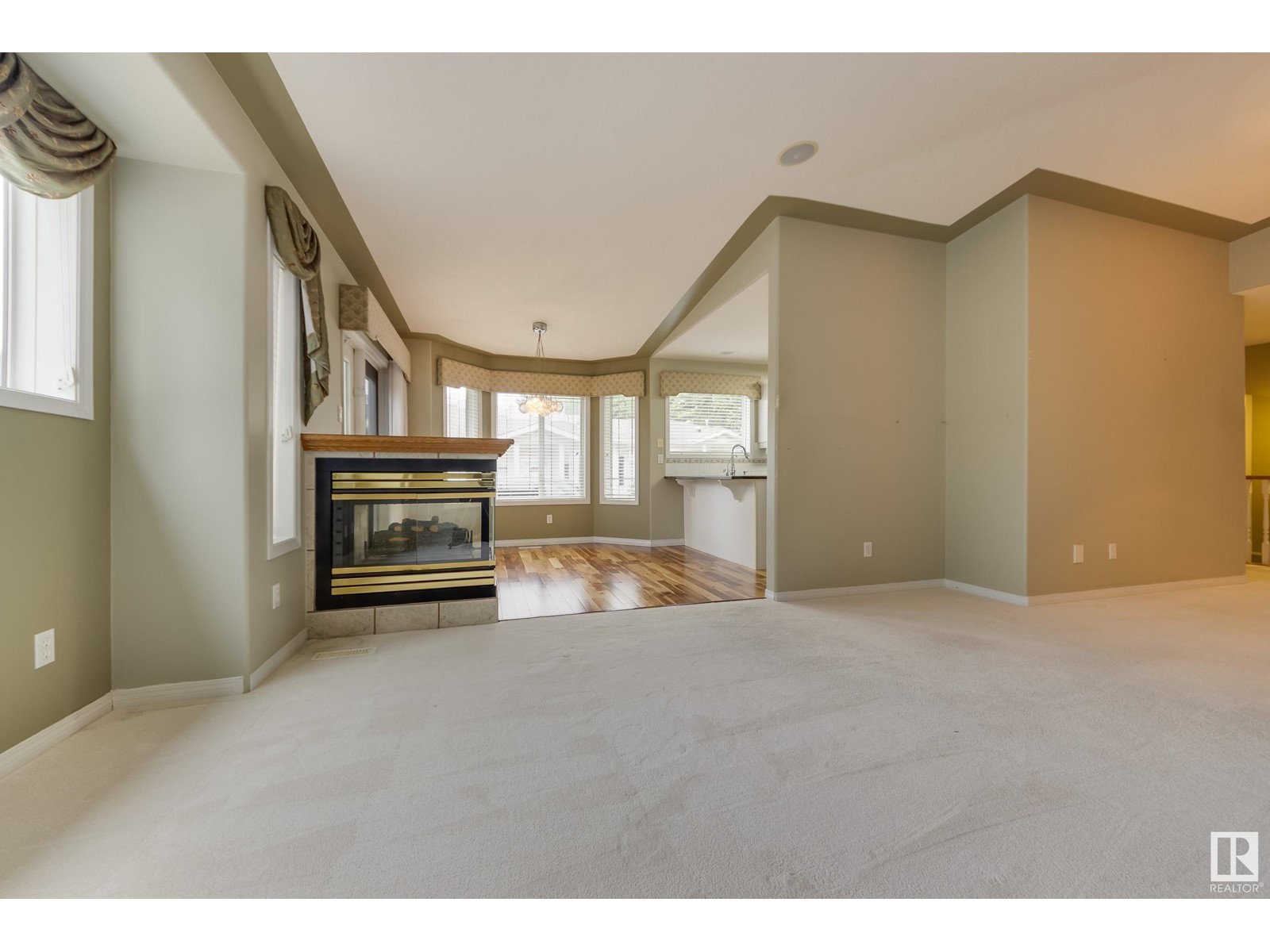 122 Falconer Co Nw, Edmonton, Alberta  T6R 2V8 - Photo 10 - E4438081