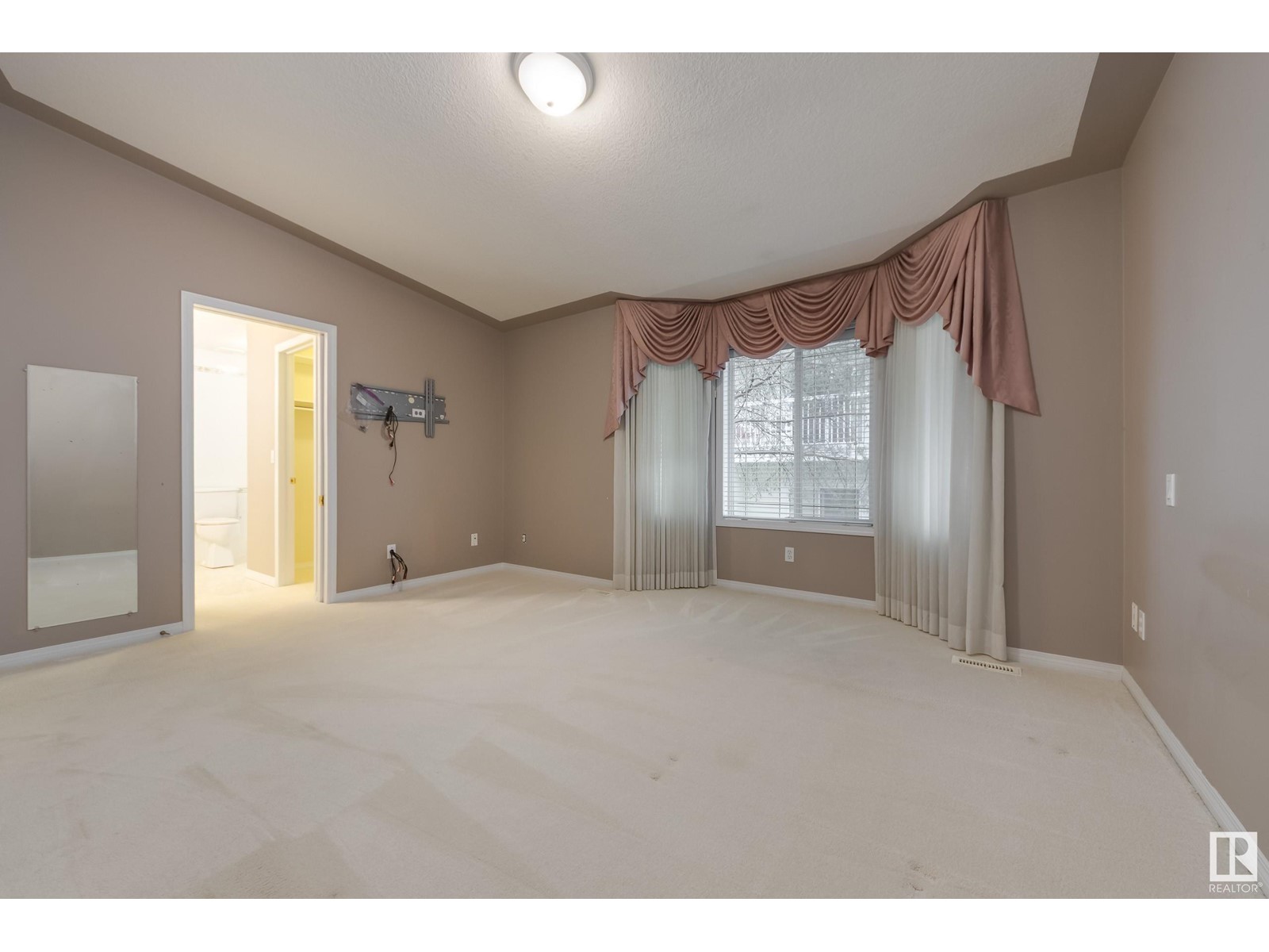 122 Falconer Co Nw, Edmonton, Alberta  T6R 2V8 - Photo 17 - E4438081