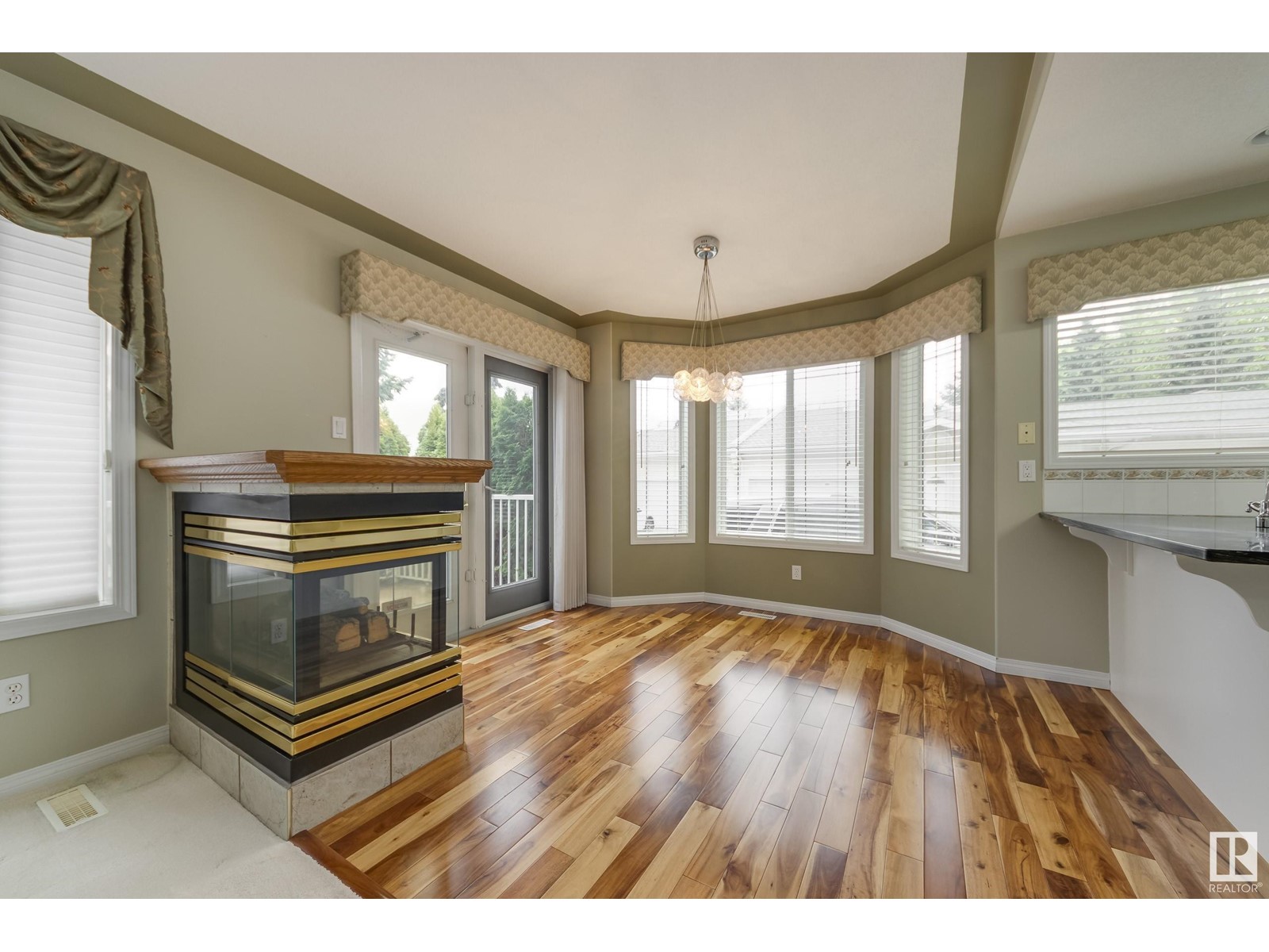 122 Falconer Co Nw, Edmonton, Alberta  T6R 2V8 - Photo 11 - E4438081