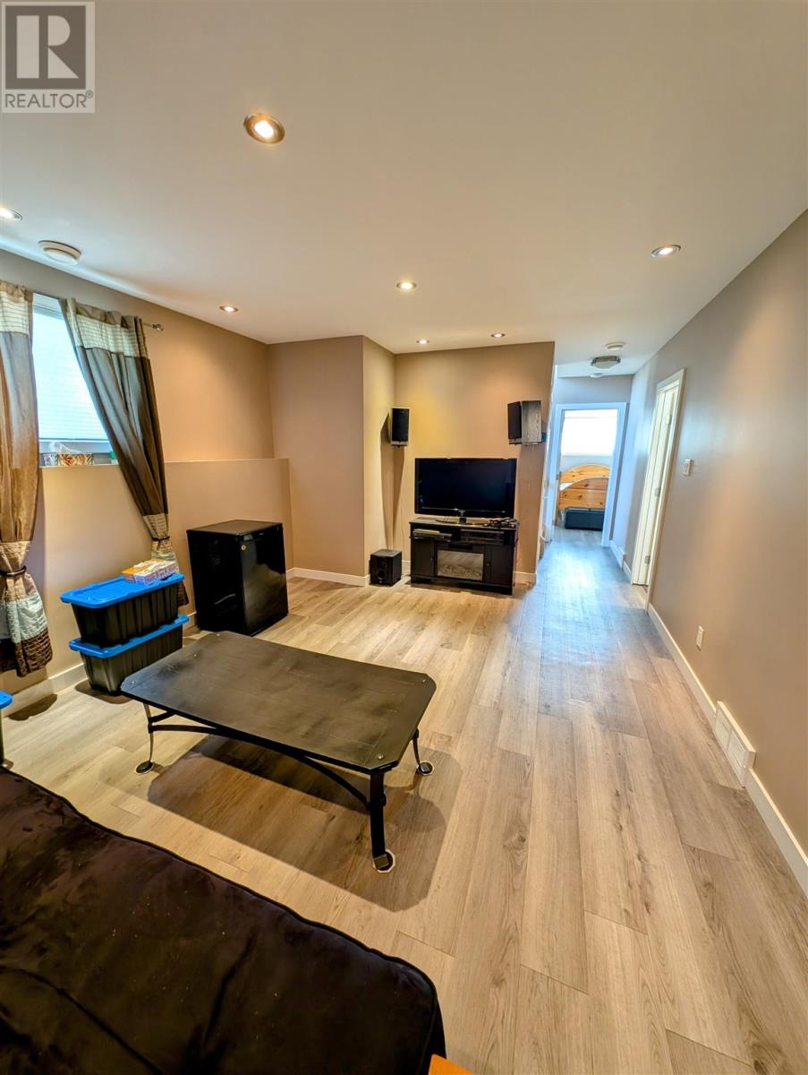 24 Hill St N, Thunder Bay, Ontario  P7A 5V3 - Photo 7 - TB251249