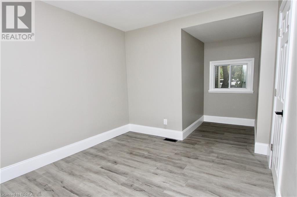 7 Fleet Street, Brantford, Ontario N3T 3S8 - Photo 19 - 40732698